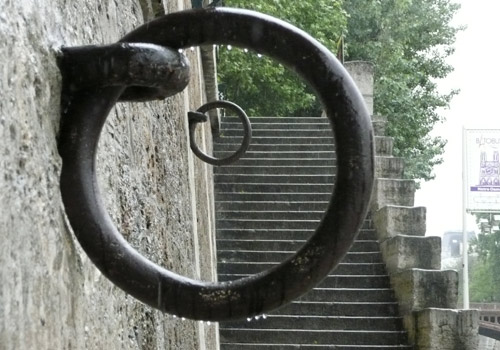 ParisRingsStairs.jpg