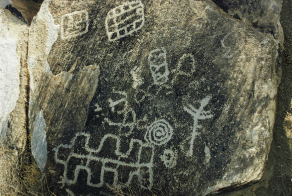 XmasGrapevinePetroglyphs1.jpg